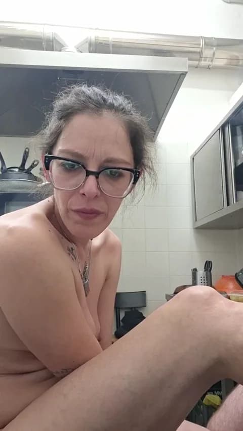 AlbaFox from Cam4 - Mar 7, 2026 23:01 - 52 min