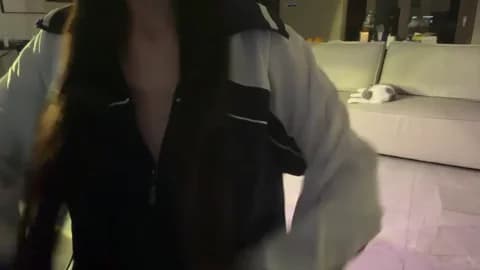 Bella-999 from Stripchat - Jan 20, 2026 18:15 - 34 min