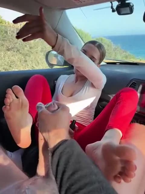 Nicoleevien from Stripchat - Feb 21, 2026 13:49 - 34 min