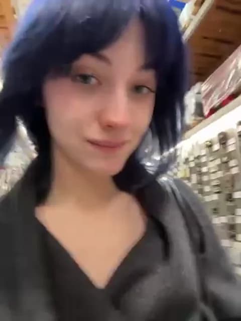 Only_April from Stripchat - Apr 1, 2026 06:32 - 32 min