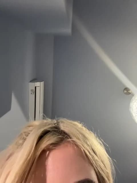 Steffi_Snowbunny from Stripchat - Jan 11, 2026 23:30 - 30 min