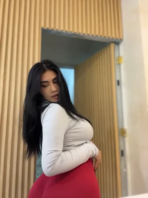 clarachanelricek from Stripchat - Jan 15, 2026 24:15 - 32 min