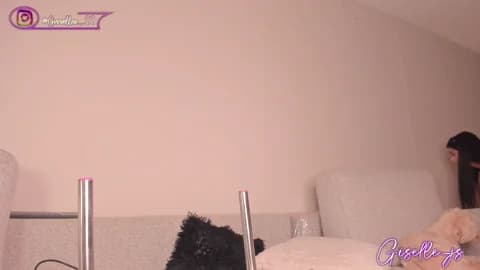 giselle_js from Chaturbate - Jan 14, 2026 09:51 - 77 min