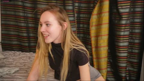 hinicky from Chaturbate - Jan 17, 2026 15:20 - 120 min