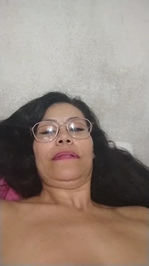 isabella238 from Cam4 - Feb 21, 2026 06:34 - 82 min