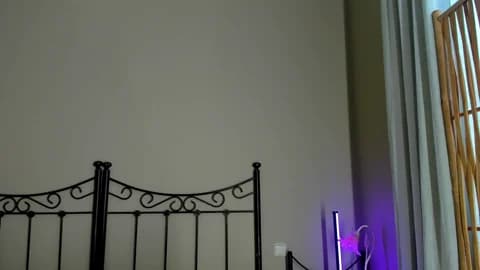 new_matilda from Cam4 - Mar 11, 2026 02:36 - 120 min