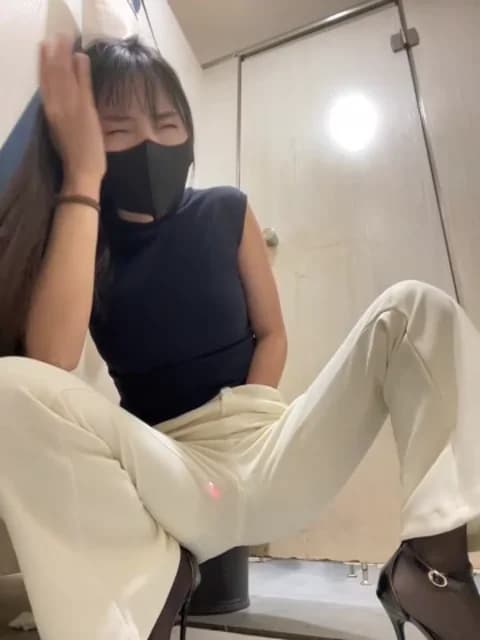 xiao-Lin from Stripchat - Mar 31, 2026 15:10 - 44 min